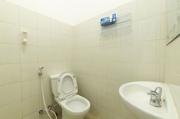 Hôtel Airy Syariah Pemurus Baru Bumi Mas Raya 25 Banjarmasin à Banjarmasin  Extérieur photo